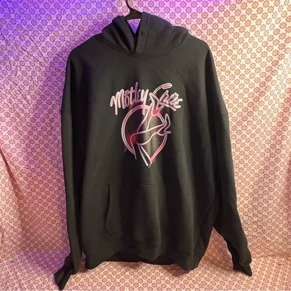 Mötley Crüe Hoodie XXL Black Graphic Pullover Sweatshirt Rock Band Merch - Picture 1 of 4